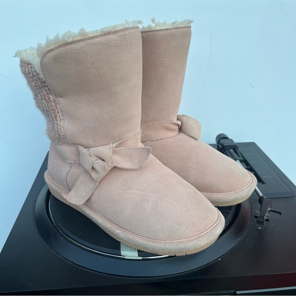 Bear Paw Pink Suede Winter Boots - Picture 10 of 12